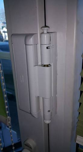 Solutii antiefractie pentru usi si ferestre